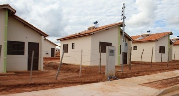 Prefeitura promete investigar denúncias de irregularidades nas casas do João Antonio Fagundes