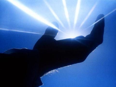 Usar o nome de Deus para atacar adversários não dá votos e é pecado