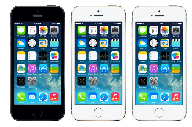 Fabricante lançou o iPhone 5S e o modelo de baixo custo, iPhone 5C.