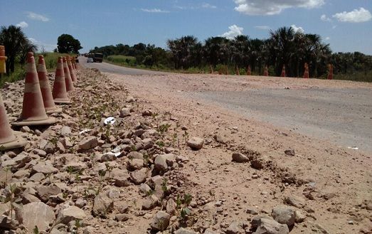Após 40 dias, trecho danificado da BR-163 não foi totalmente concluído 