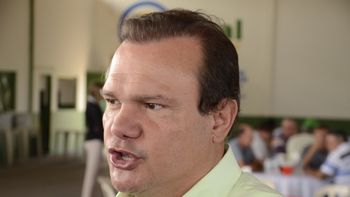 Afastado de Taques, Wellington segue na luta para sair ao senado