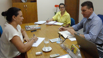 Em reunião com secretária de Educação, vereador propõe intensificar parceria com o Governo Federal