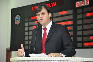 Vereador faz alerta sobre aumento da violência entre os jovens