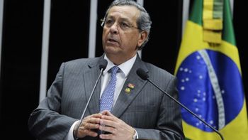 Jayme Campos vê riscos em união de Taques com o PR