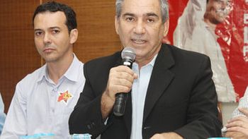 Ministro de Dilma vai a Cuiabá e engrossa coro da baixaria eleitoral