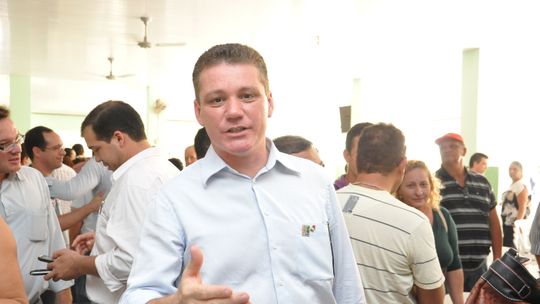 Vanzeli diz que presença de senadores pedetistas fortalece imagem do partido na cidade
