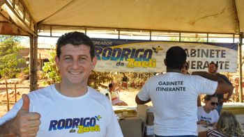 Zaeli leva Gabinete Itinerante para região da Vila Ipê