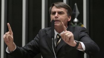 Jair Bolsonaro (PP) é denunciado por incitação ao estupro