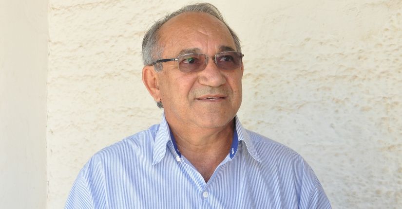 Jailton cobra independência da Câmara e diz que votará em Fulô (PMDB) para presidente