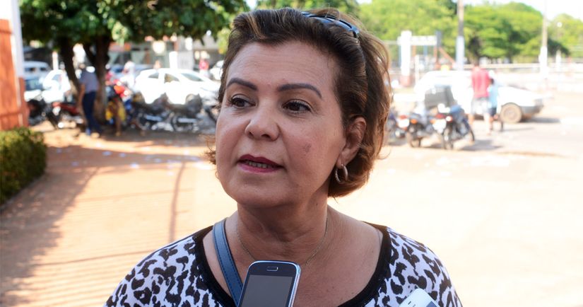 Teté votou pela manhã na escola Renilda e mostrou confiança em segundo turno