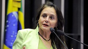 Ex-petista Serys se filia ao PRB e é lançada a prefeita de Cuiabá