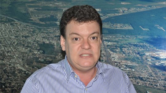 No estilo 'façam o que eu digo e não o que faço', José Márcio cobra oposição na Câmara Municipal