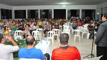 Ananias Filho (PR) recebe apoio de moradores dos sítios do Globo Recreio