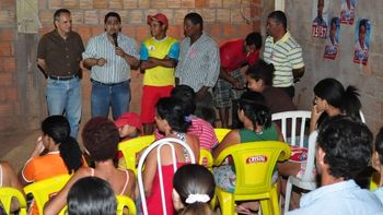 Ananias Filho (PR)  atende solicitações e continua maratona de visitas a empresas