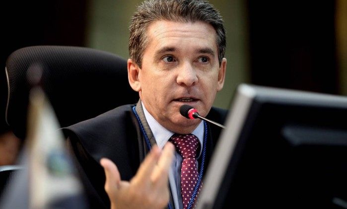 PF investiga conselheiro acusado de comprar vaga em tribunal em MT