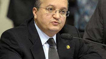 Taques defende ações conjuntas para desenvolvimento econômico-ambiental