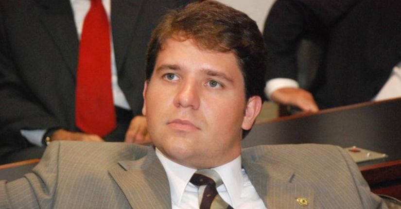 Conselho de Ética aprova pedido de cassação do deputado Luiz Argôlo