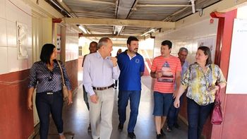Zé Carlos do Pátio visita 31 escolas estaduais e garante investimentos na infraestrutura