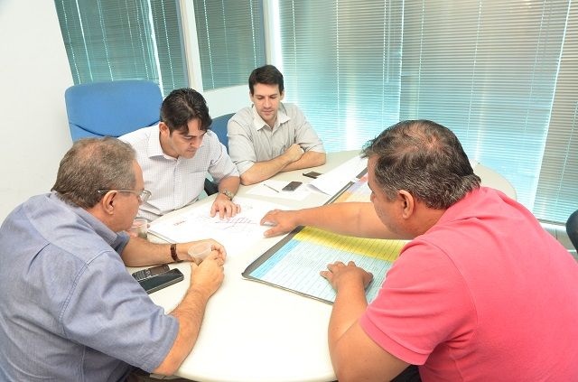 Secretário discute com vereadores PAC II e reformas de pontes