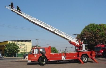 Após pressão, Governo promete manter escada Magirus em Rondonópolis