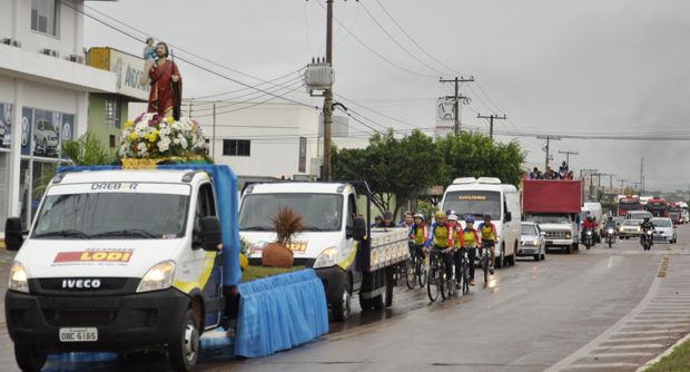 Festa de São Cristovão é marcada com carreata pelas ruas de Rondonópolis