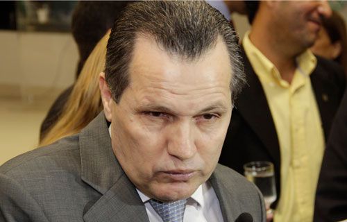 Preso por corrupção, Silval é acusado de dar calote em restaurante