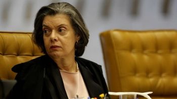 Presidente do TSE critica doações de empresas e sugere revisão na lei de financiamento de campanhas