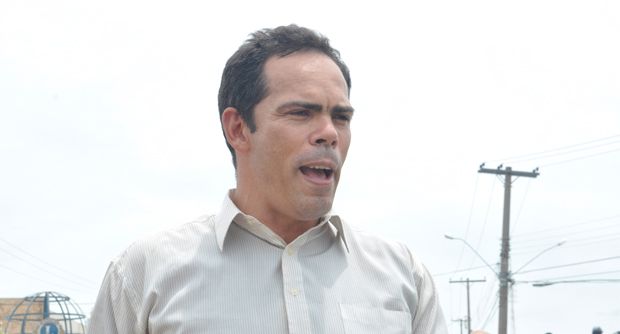 Cadidé diz que se Ananias não tivesse saído à reeleição, cidade estaria melhor