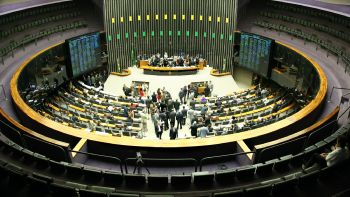 STF pode mudar decisão sobre distribuição de bancadas na Câmara