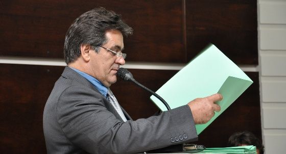 Vereador diz que adiou novo requerimento da CEI para aguardar retorno de colega de bancada