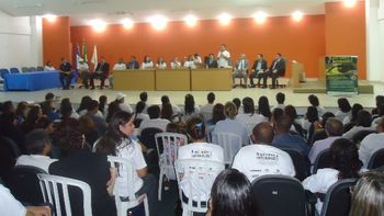 Ato contra a PEC-37 reúne lideranças em Rondonópolis; promotores sugerem pressão sobre políticos