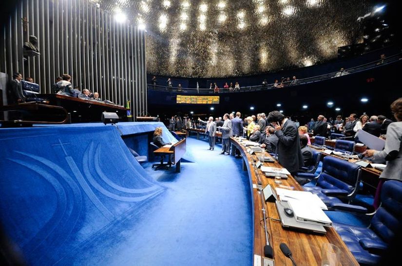Senado prepara audiência para discutir contratos feitos na Petrobras