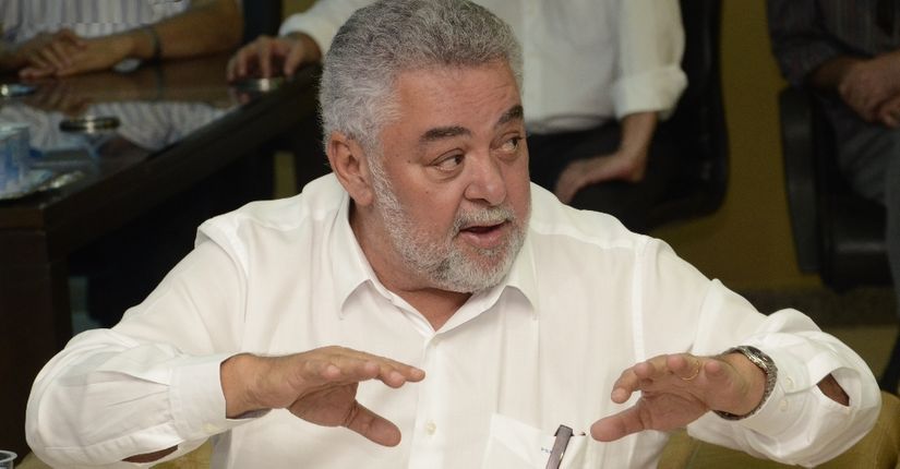 Taques precisa ter liberdade para compor secretariado e cumprir promessas de campanha, diz Muniz