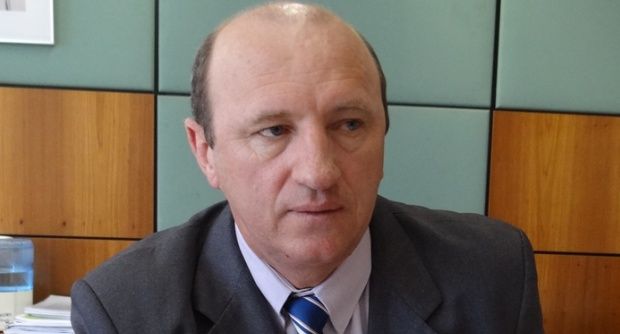 Ministro Neri Geller nega aproximação com Taques e reforça suspeitas sobre candidatura de Maggi