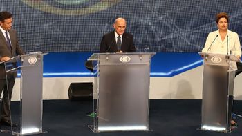 TV Bandeirantes faz hoje primeiro debate do segundo turno com Dilma e Aécio