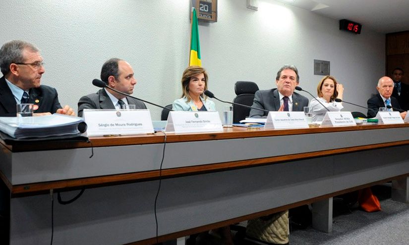 Aprovada pelo Senado, Lei da Guarda Compartilhada aguarda sanção de Dilma