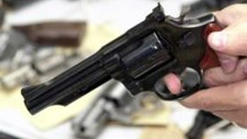 Sancionada lei que permite porte de arma a agentes e guardas prisionais