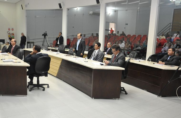 Rondonópolis pode ter até sete vereadores disputando eleições este ano