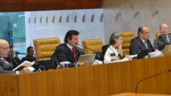 Fux e Barbosa votam pelo fim das doações de empresas para campanhas eleitorais