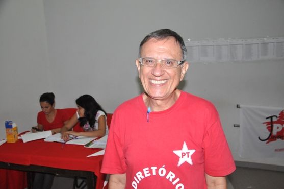Diretório do PT se reúne para ouvir propostas de candidato a deputado estadual