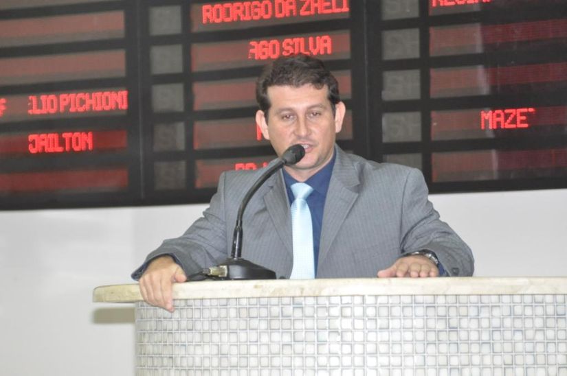 Rodrigo da Zaeli apresenta projeto para estimular prática esportiva