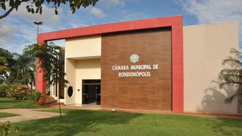 Sem urgência: Vereadores 'dobram' regimento para agilizar votação de títulos e comendas