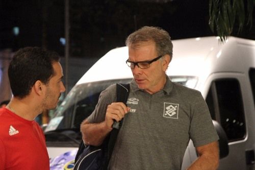 Seleção Brasileira de Vôlei está em Cuiabá e fará dois treinos abertos