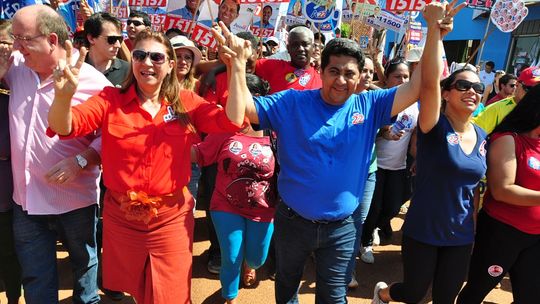 Ananias promove caminhada na região do Tancredo Neves, Parque Universitário, Vila Olinda e Pedra 90