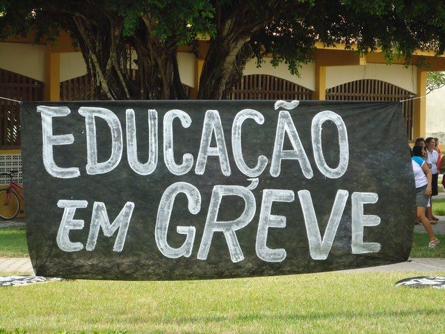 Governo trabalha para conter onda de greves de servidores estaduais