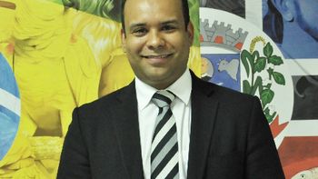 Com os holofotes voltados para Casa de Leis Rondonopolitana, vereador se transforma em super-herói