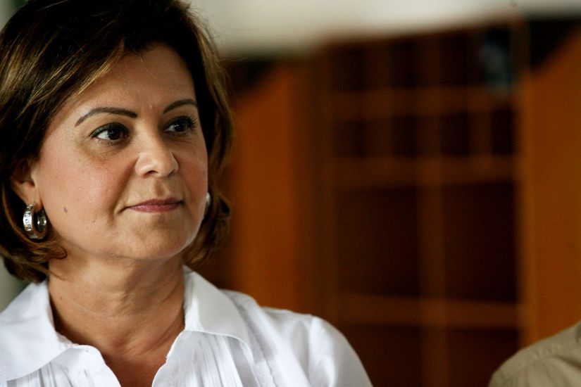 Governo usa Teté Bezerra (PMDB) para calar deputado que fazia críticas