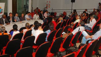 Idosos denunciam: empresas não cumprem leis que asseguram benefícios em viagens rodoviárias