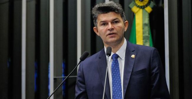 É preciso refundar a República