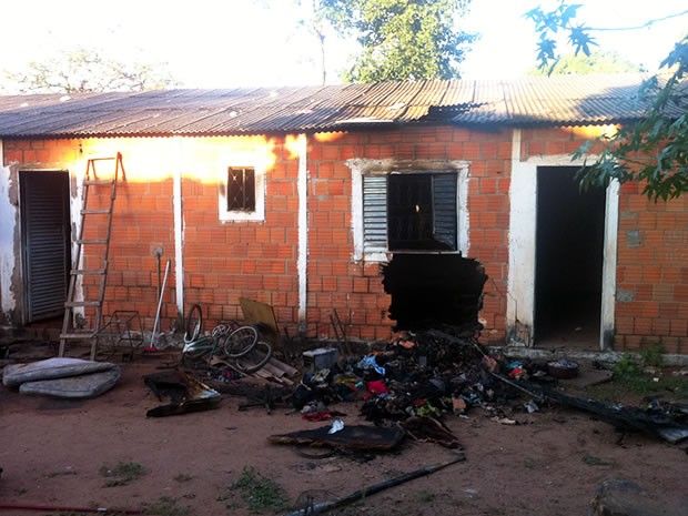 Jovem De 23 Anos é Preso Após Incendiar Casa De Ex Mulher Polícia